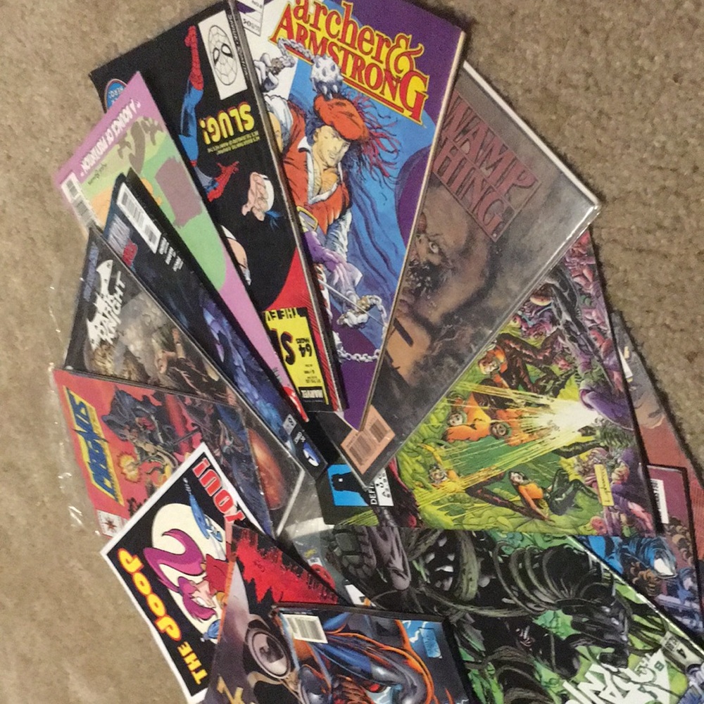 DC COMICS - Picture 3 of 4
